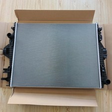 Upgraded 32mm Radiator 95810613200 for 2011-18 Porsche Cayenne S‌,GTS‌,Turbo‌