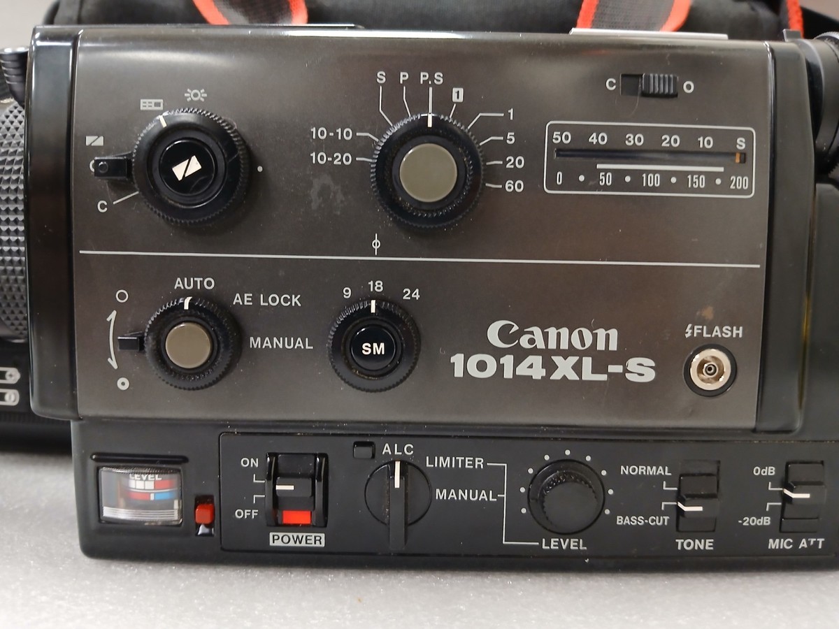 Canon 1014XL-S Super 8 Sound Camera Case Batts Microphone Manual