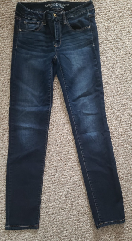 Dark Blue American Eagle Outfitters Skinny Jeans Size 4 Women’s Super Stretch