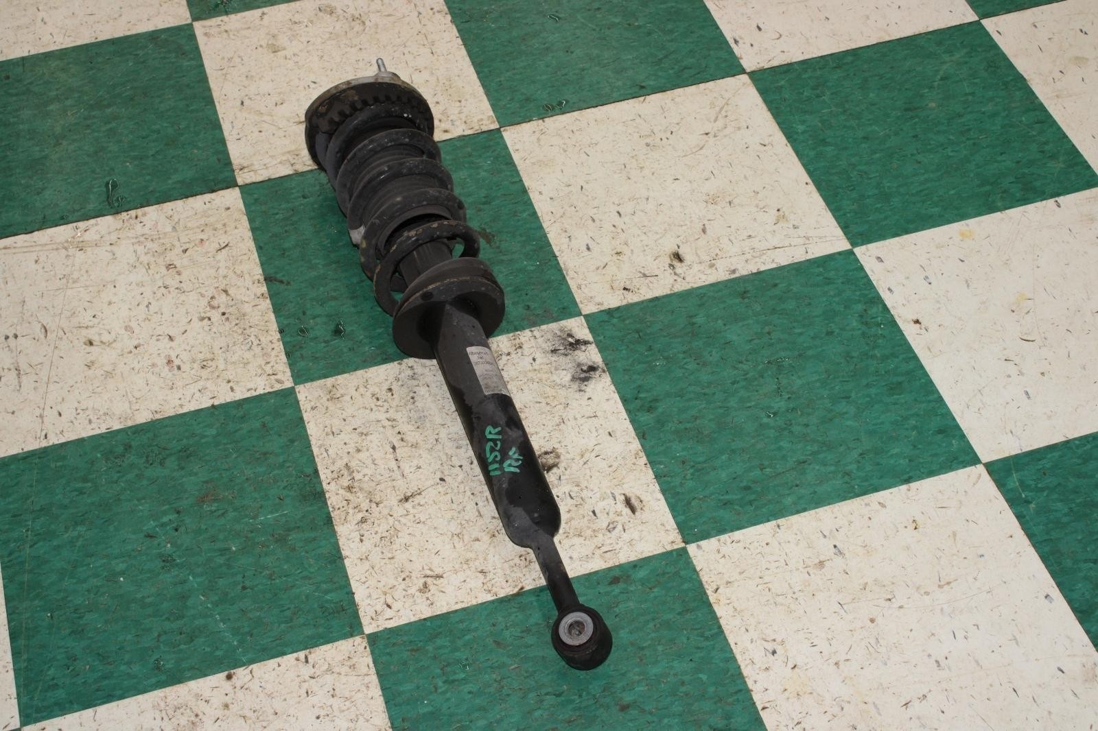 14-24 Ghibli Front End Strut Coil Spring Shock Right RH Side Unit OEM OE Factory
