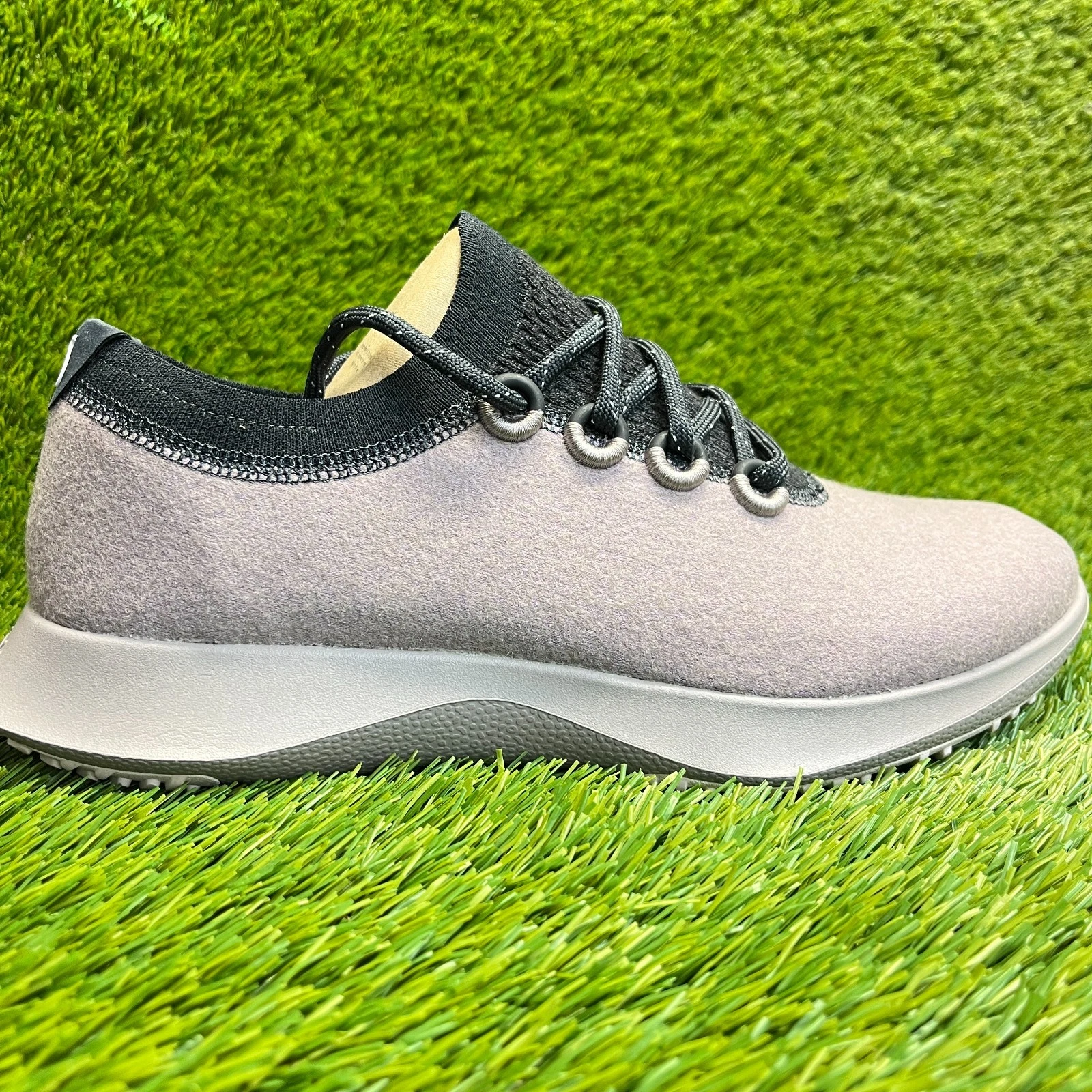 Allbirds Wool Dasher Mizzles Mens Size 10 Hazy Mauve Running Shoes Sneakers
Opens in a new window or
