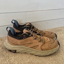 Hoka Women’s Anacapa Low GTX Hiking Sneakers 11 B  Vibram Sole Gore Tex Shoes