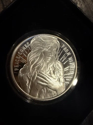 1 OZ .999 PURE SILVER SHIELD PROOF PEACE  WITHIN FREEDOM ROUND COIN WASTWEET