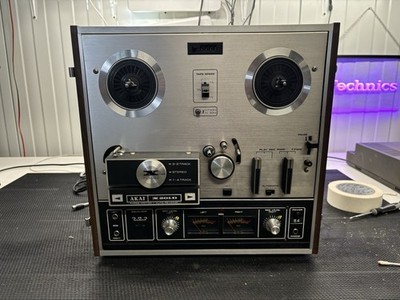 Akai X-201D Tonbandgerät - Fur Reparatur , Lesen!