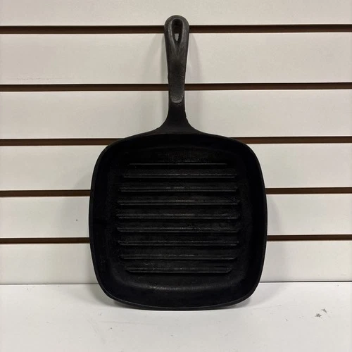 Vintage Wagner Cast Iron 9.5" Square Skillet Fry Pan Needs Restoring