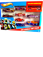 2012 HOT WHEELS 9-CAR GIFTPACK '70 PLYMOUTH 440 ROADRUNNER Exclusive Decoration!