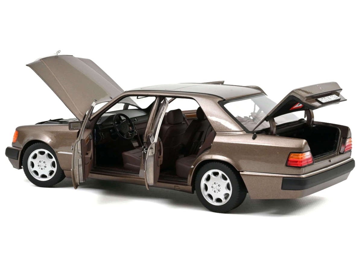 1990 MERCEDES-BENZ 500 E IMPALA BROWN 1/18 DIECAST MODEL CAR BY