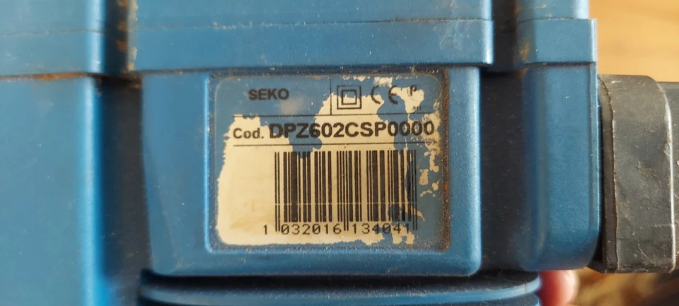 Bomba dosificadora electromagnética Seko Tekna DPZ602  Foto 3 de 4