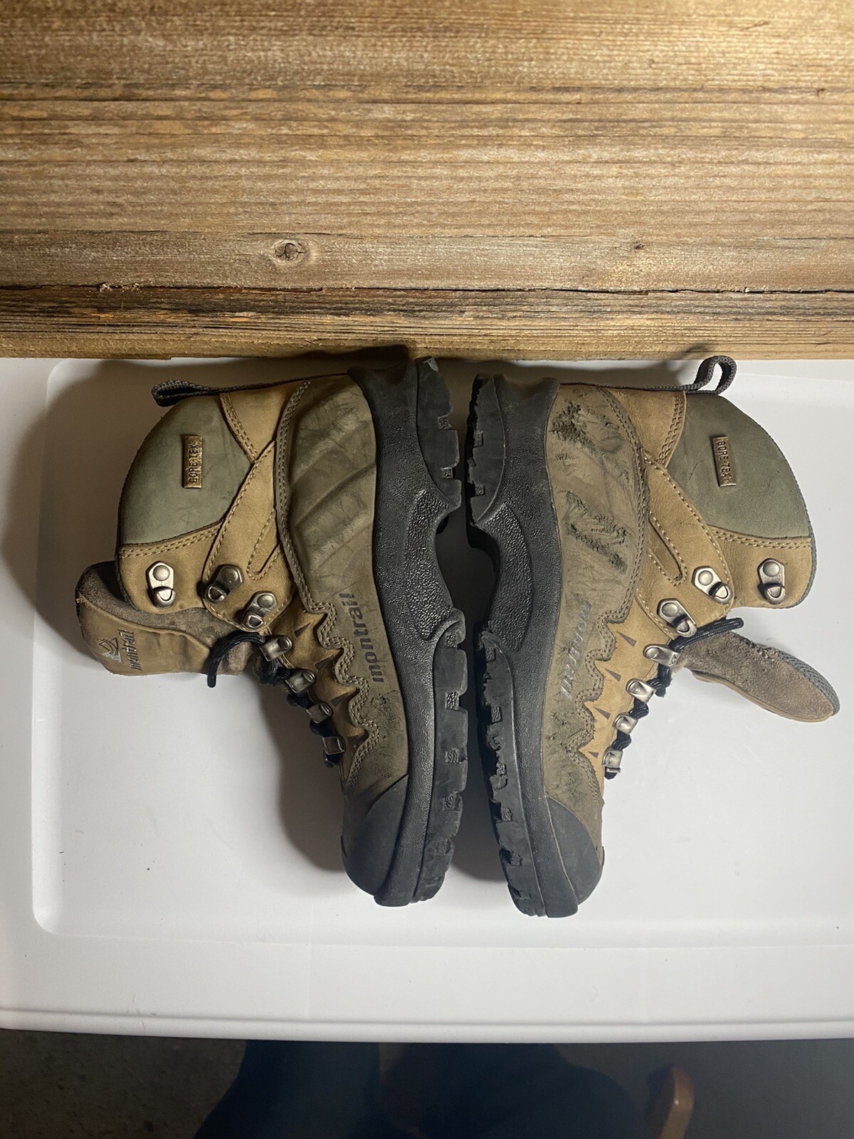 Montrail Gentorx 1459 Women’s Size 7 Hiking Boots. Gem