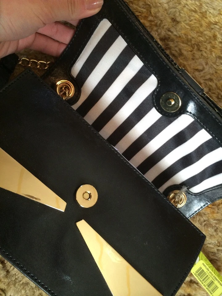 NUEVO Bolso Bandolera Gianni Bini Lucy Bow Negro $79 Foto 4 de 4