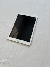 Apple iPad Pro 9.7-inch A1673 128 GB, Wi-Fi, 9.7 in - Silver