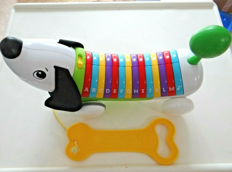Leap Frog ALPHA PUP – Musical talking alphabet pull along toy 