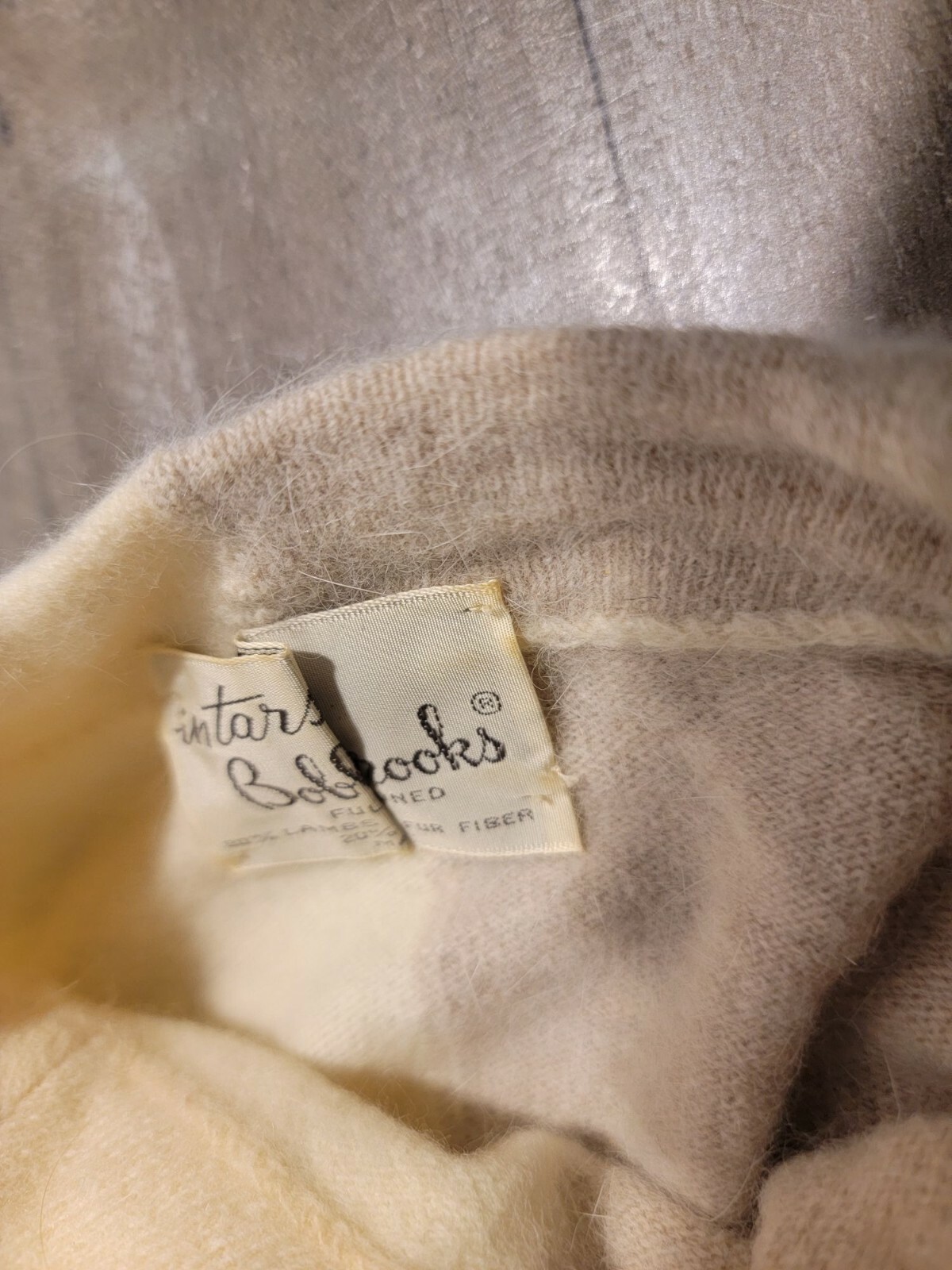 Intarsia Bobbie Brooks fall leaf pattern gray whi… - image 4