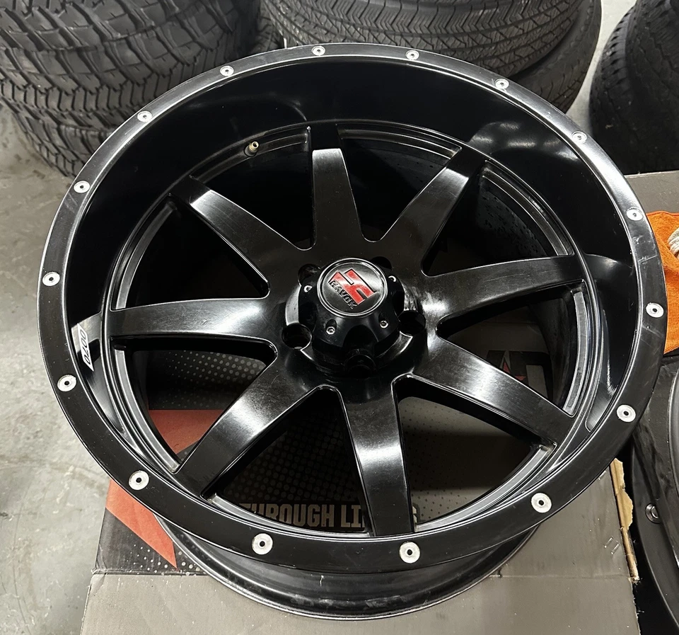 Juego 4 llantas Havok H112 Ford F250 F350 20X10-24 Offset Off Road negras Foto 2 de 4
