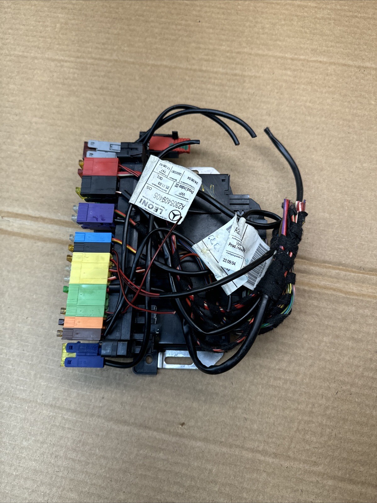03-12 Mercedes R230 SL550 SL500 SL55 AMG Rear SAM Fuse Box Relay Module OEM #56