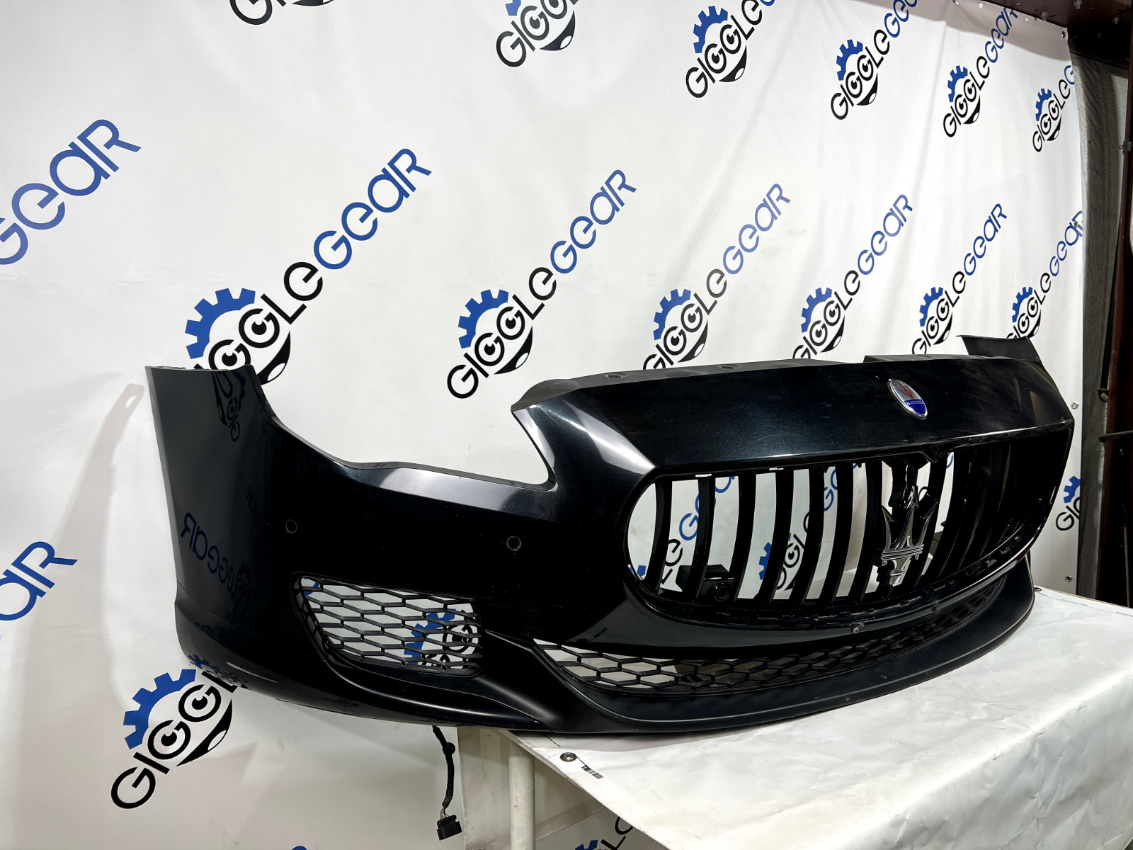 2014-2016 Maserati Quattroporte Front Bumper Cover W/ Grilles & Park Sensors OEM