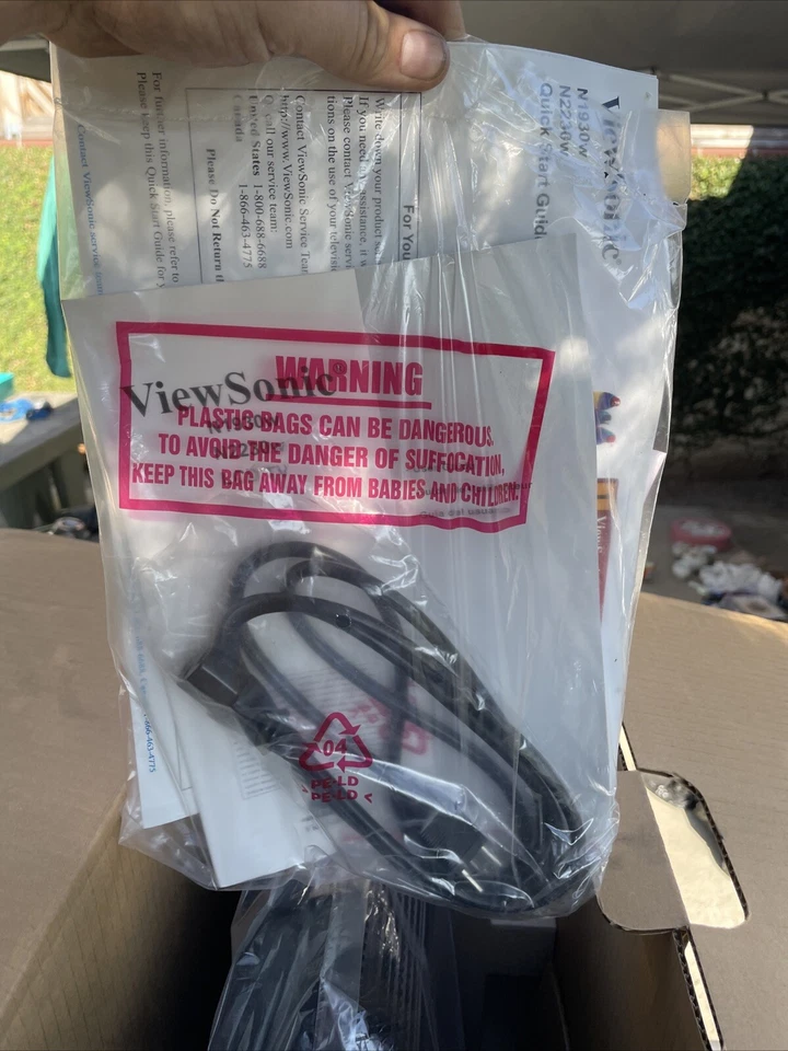 ViewSonic 19” VA930M LCD HDTV/PC Monitor Combo - Image 2 of 4