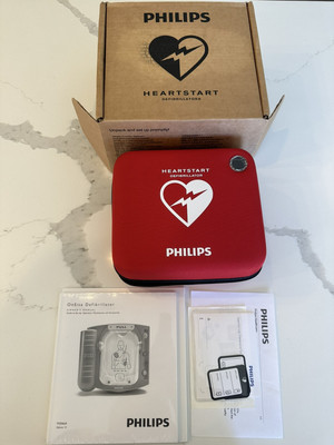 New Philips Heartstart AED HS1 Onsite M5066A 2026 Pads / Battery 2030