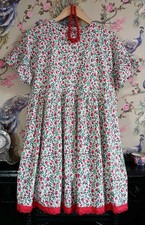 Vintage style customised white red strawberry  print tea dress size 10 New Look 