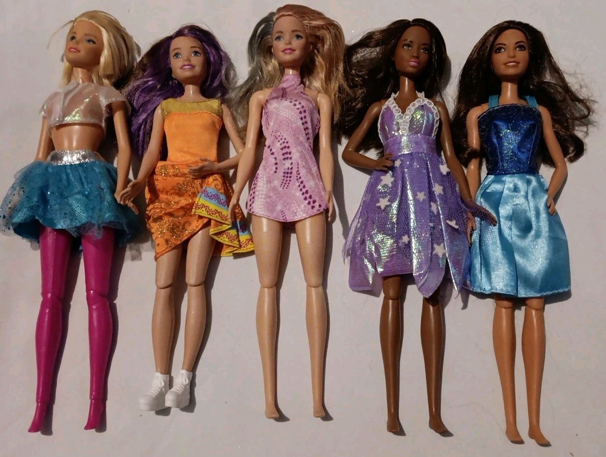 Lot Of 5 Poseable Mattel Barbie Dolls