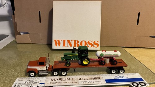 HEISEY FARM SERVICE mount joy pa.  JD   TRACTOR & FLATBED TRAILER  WINROSS TRUCK