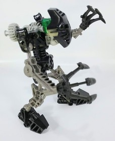 Lego Bionicle Toa 8532 Onua - Complete - No Instructions or Canister - Year 2001