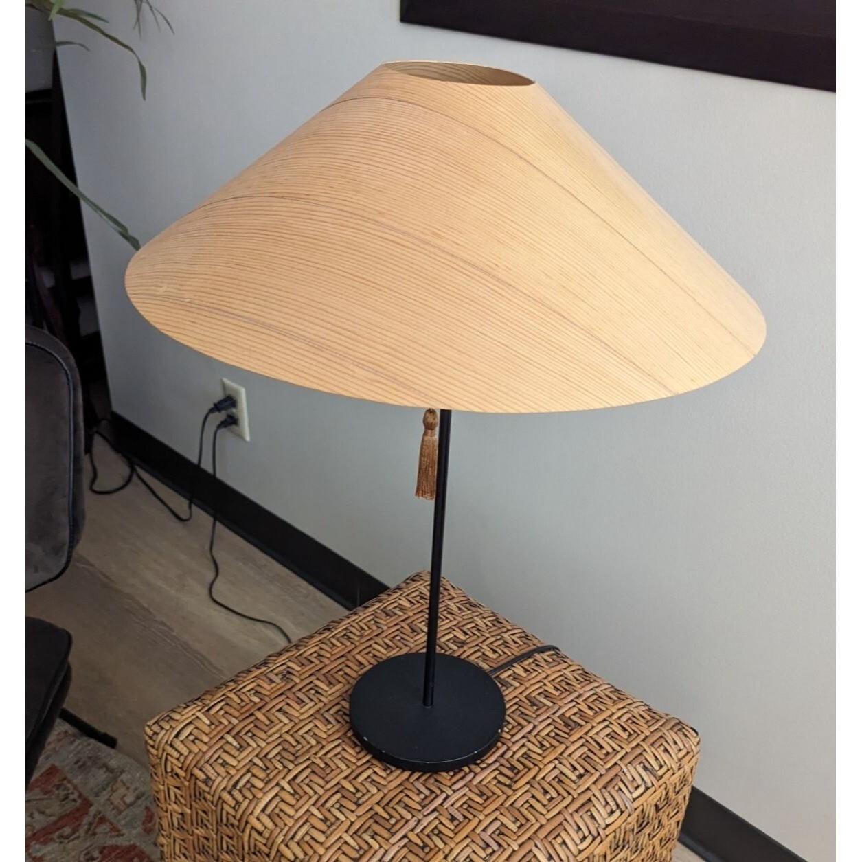 Table lamp with rattan shade-image