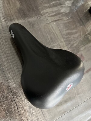 Schwinn Extra Wide Black Bicycle Seat New Comfort Saddle