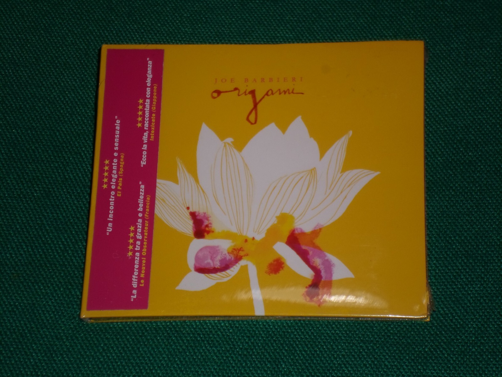 Foto 1 di 2
