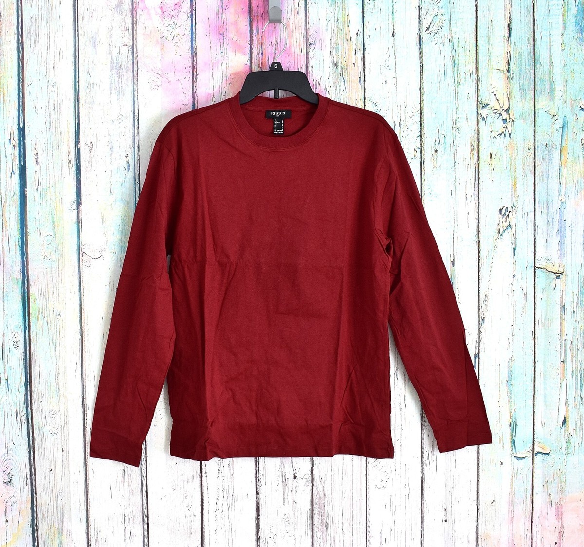 Men's Forever 21 T-Shirt Crew Neck MEDIUM Red Long Sleeve NWOT