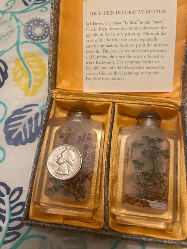 LI BIEN Inside Painted Chinese Decorative Glass Snuff 2 Bottles- Wildlife w/box - Picture 12 of 17