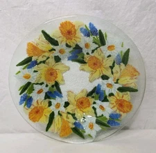 Vtg Peggy Karr Daffodils Yellow White Purple Hyacinth Art Glass Bowl Signed