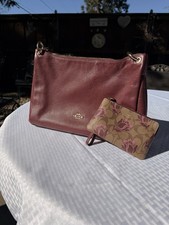 Coach Shoulder Bag And Wallet Set