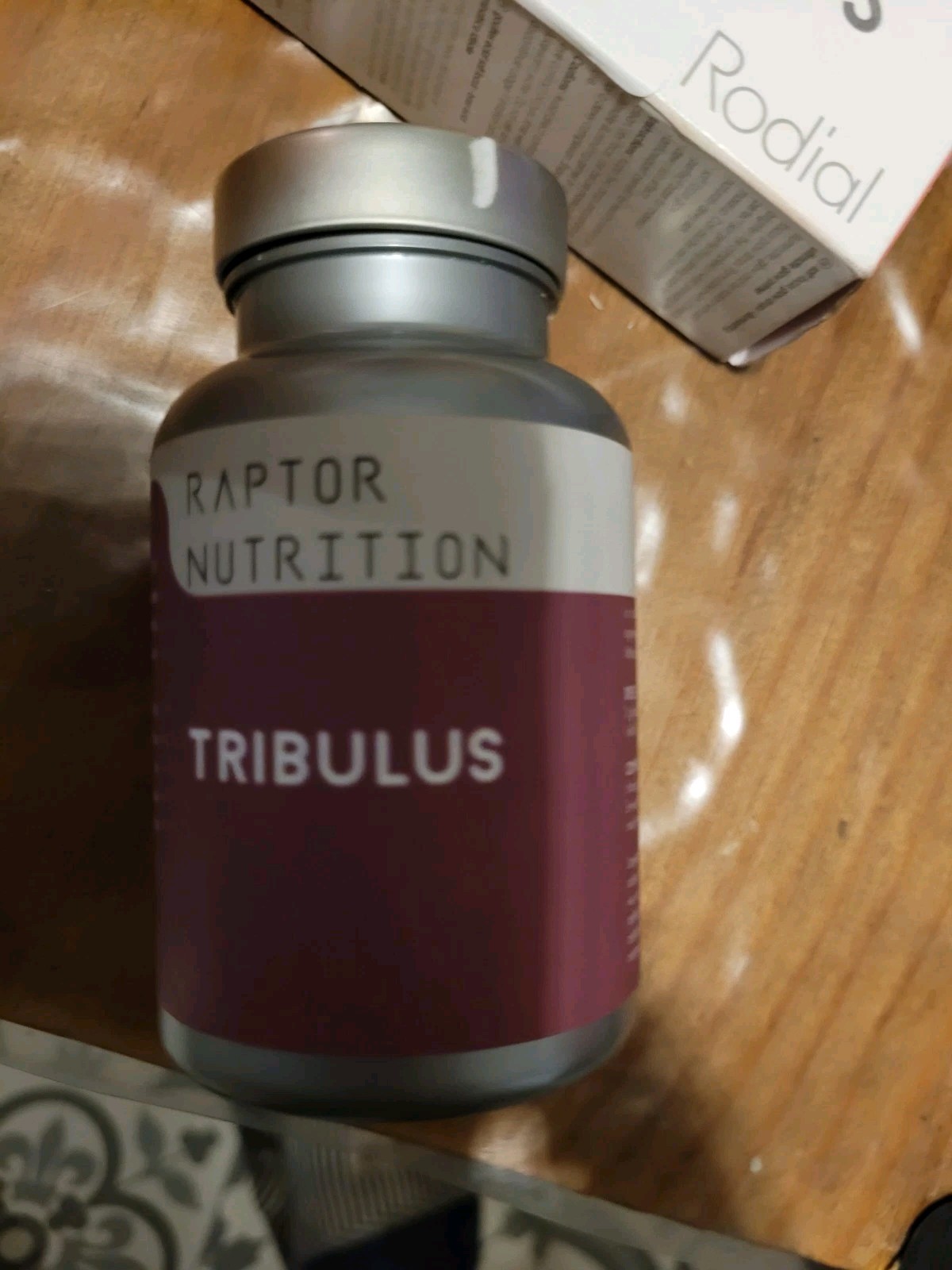 Tribulus Raptor Nutrition booster de fitness et musculation pour homme actif