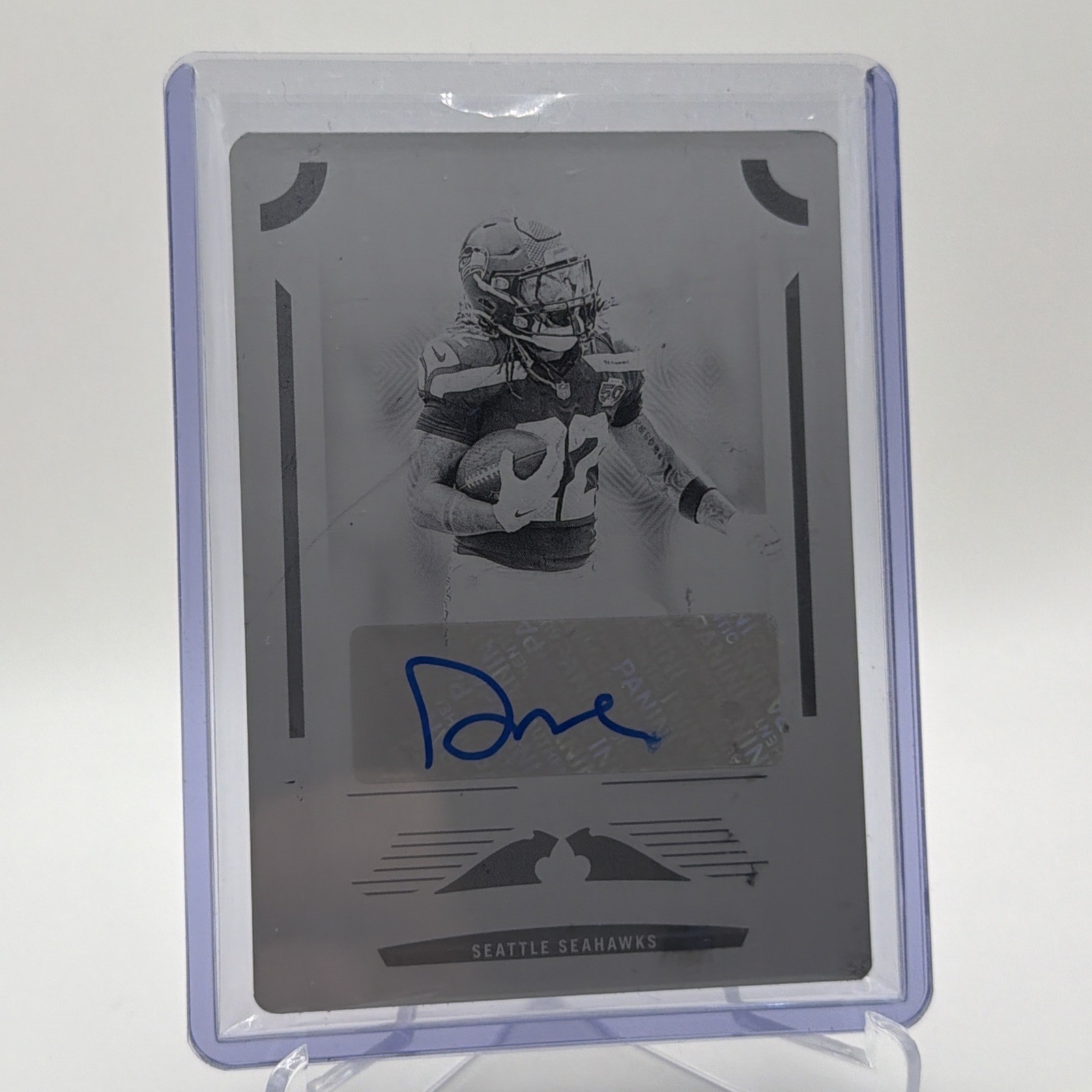 2025 Panini National Treasures Damien Martinez RC Auto 1/1 Printing Plate #132 view 2