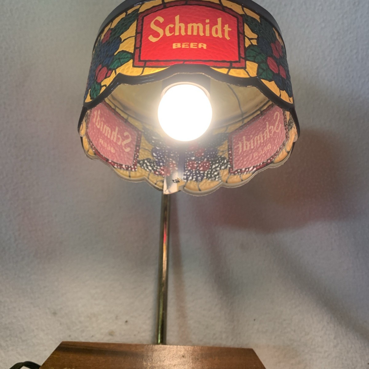 Vintage Schmidt Beer Lighted Faux Stained Glass Cash Register Lamp