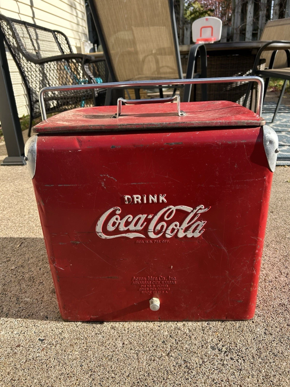 Coca-Cola Vintage Red Metal Carry Chest Cooler 1940s-1950s Ice Cold