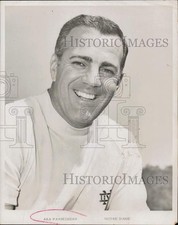 1972 Press Photo Ara Parseghian, Notre Dame Football Coach - lry29398