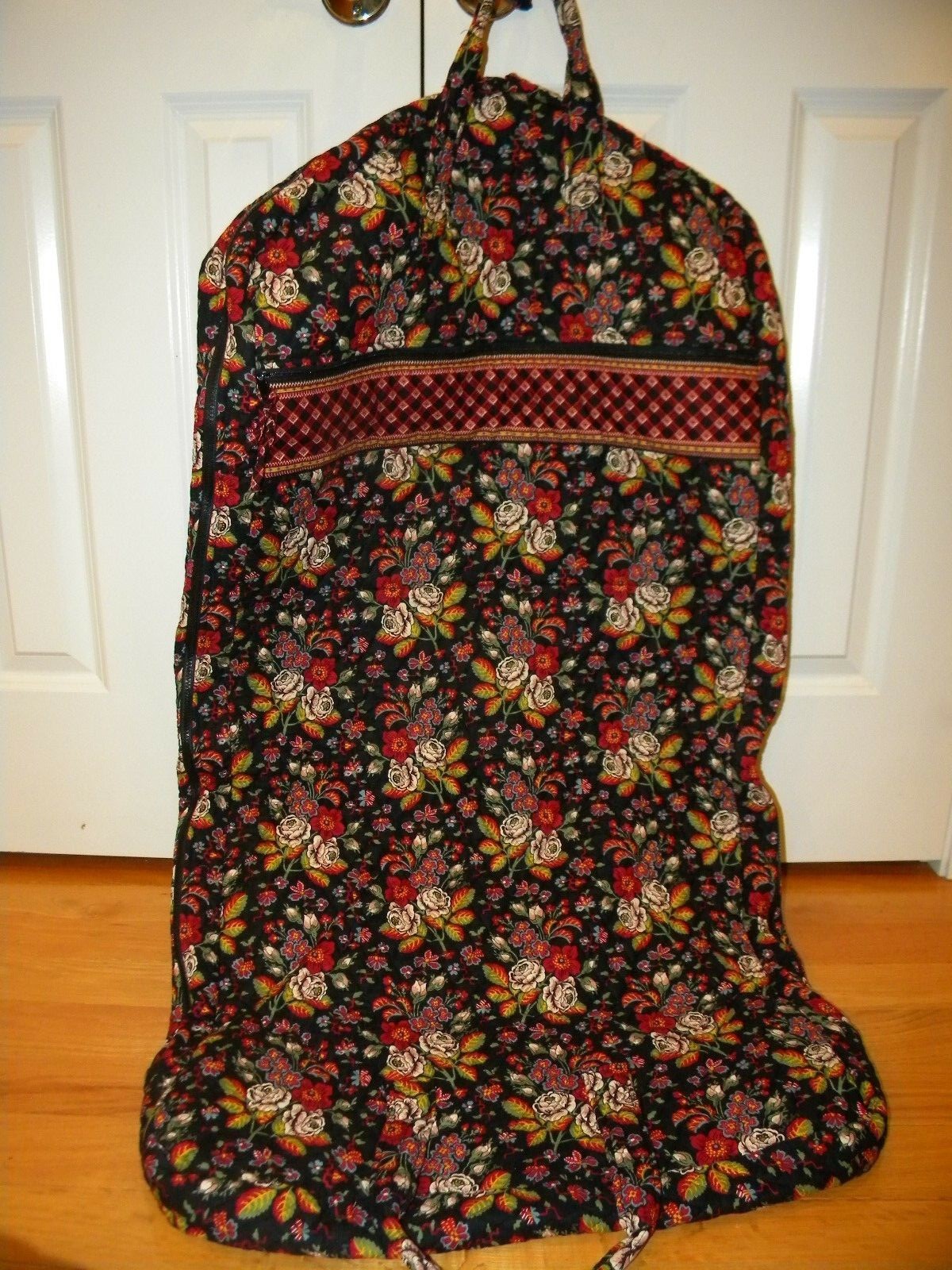VERA BRADLEY Black Floral Garment Travel Hanging Bag … Gem