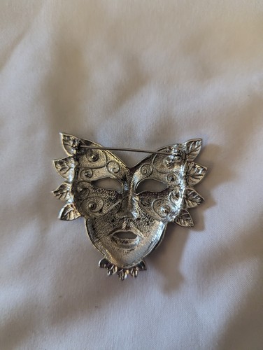 Vintage GESICHTSMASKE BLATT KARNEVAL Brosche silberfarben mit Perlen und Strass - Bild 4 von 4