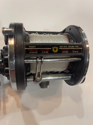 Daiwa Sealine 47H - Level Wind Fishing Reel - Used | eBay