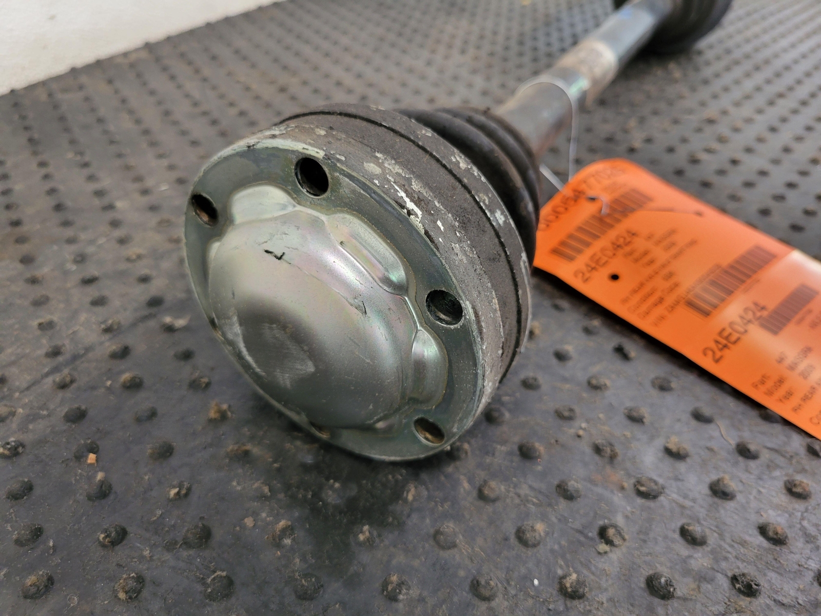 09-18 MASERATI GRANTURISMO RWD REAR PASSENGER RIGHT RH AXLE HALF SHAFT 229748