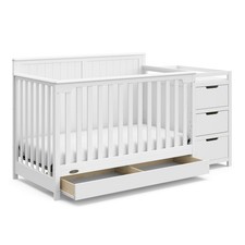 Convertible Crib Changer Graco Hadley 71.7 L x 29.9 W 39.8 H White Adjustable