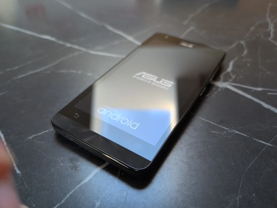 ASUS Pegasus 2 4G LTE Android Phone - Image 2 of 4