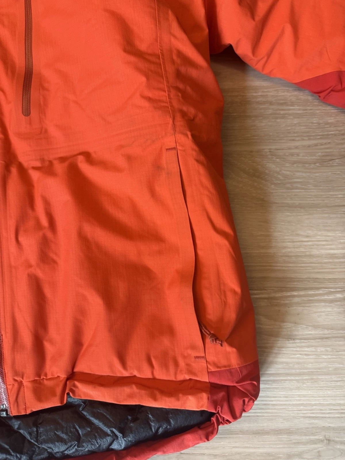 Arc'teryx Theta AR Gore-Tex Pro Primaloft Hooded Full Zip Jacket Men's M - product detail image 10