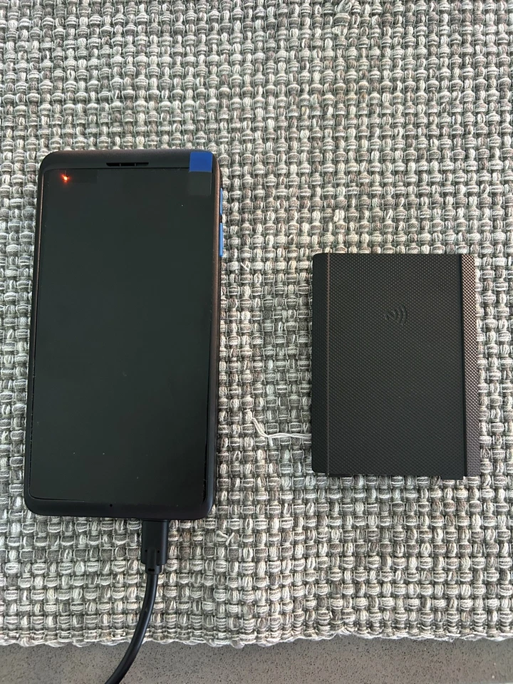 Elo EMC0550/M50 Android MOBILE Computer With Integrated Bar Code Scanner E862573 - Image 2 of 4