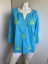 Talbots Blouse Top Size Small Embroidered Blue Teal V Neck 3/4 Sleeve Pullover