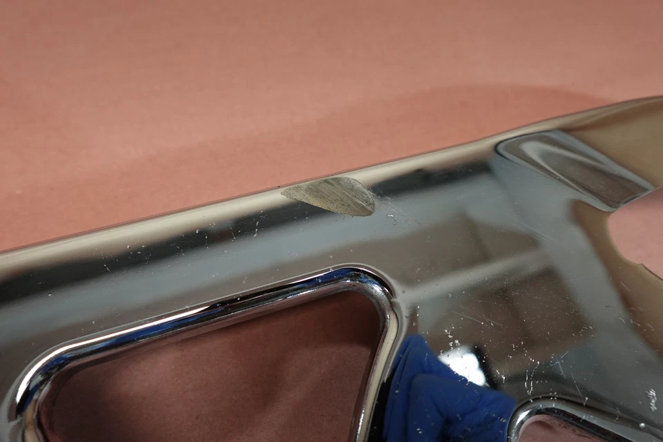 2005-2006 Harley Davidson VRSCSE V-Rod Chrome Upper Belt Guard - Image 2 of 4