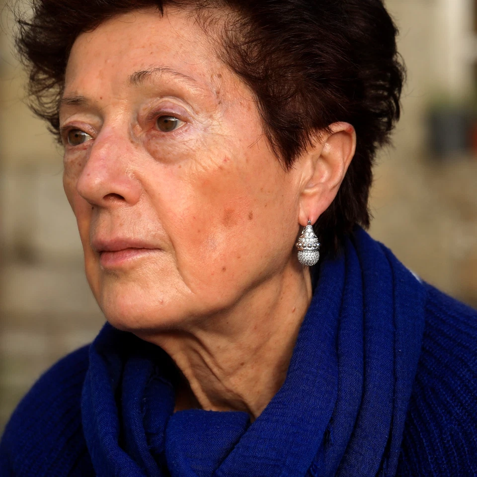 Orecchini a Monachella Argentato Incastonato Zirconia Cubica Bizantina Retrò ET9 - Immagine 3 di 4