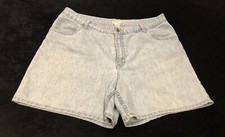 Size 18 Cherokee Woman Shorts Light Denim Blue Jeans Jeans Stretch